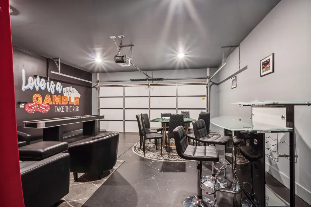 2135 24th Ave, N Nashville TN 37208