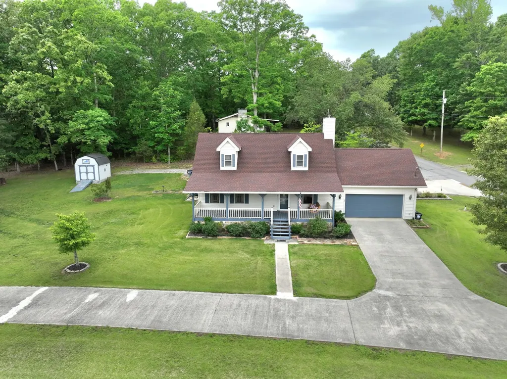 8441 Toestring Valley Road Spring City TN 37381