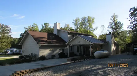 8441 Toestring Valley Road Spring City TN 37381