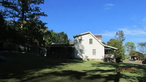 8441 Toestring Valley Road Spring City TN 37381