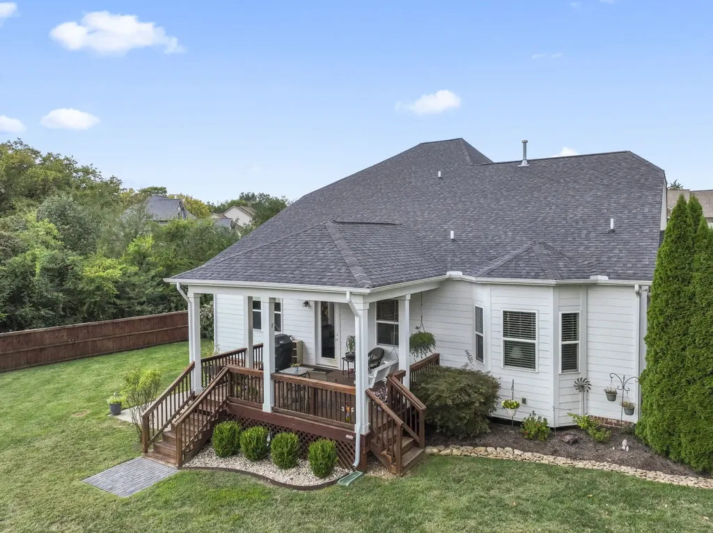 1005 Montrose Drive Gallatin TN 37066