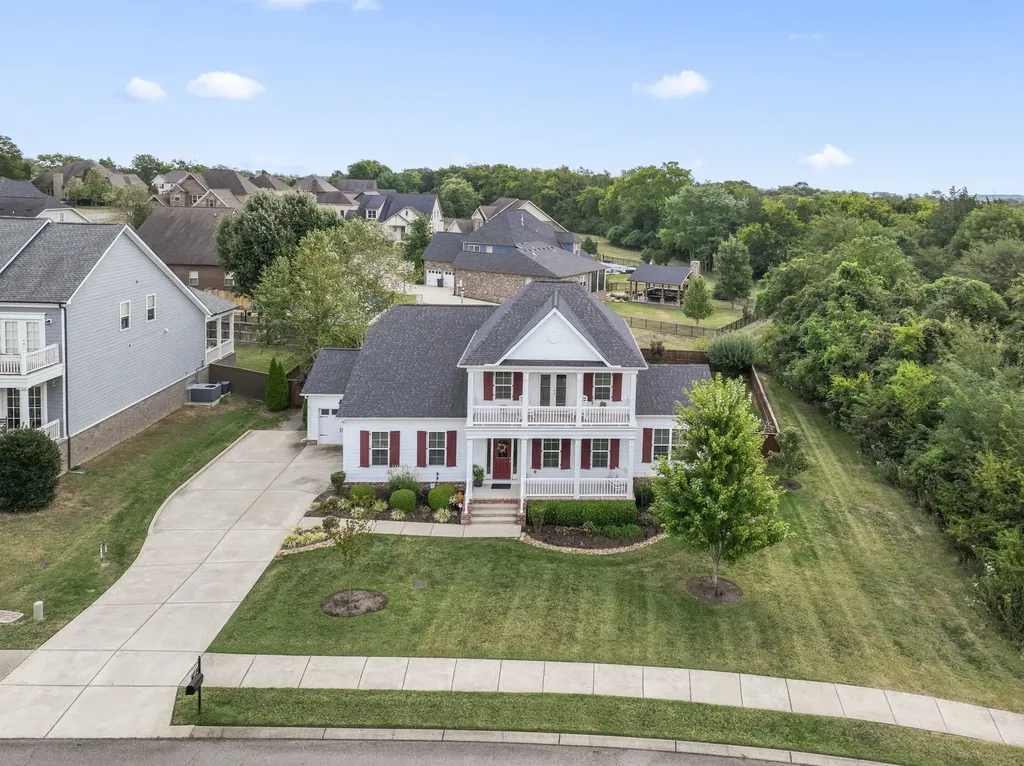 1005 Montrose Drive Gallatin TN 37066