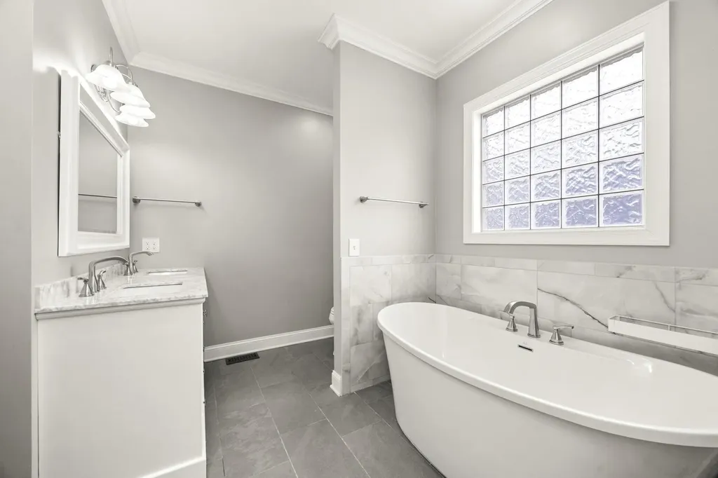 1022 Tower Hill Lane Hendersonville TN 37075