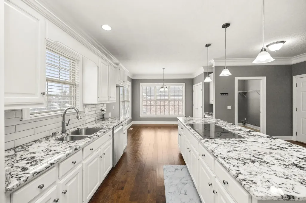 1022 Tower Hill Lane Hendersonville TN 37075