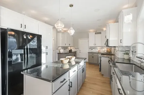 6841 Collinswood Drive Nashville TN 37221