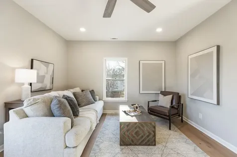 6841 Collinswood Drive Nashville TN 37221