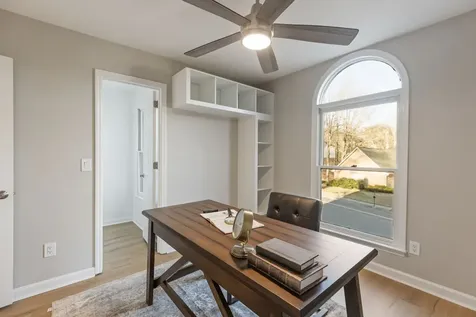 6841 Collinswood Drive Nashville TN 37221