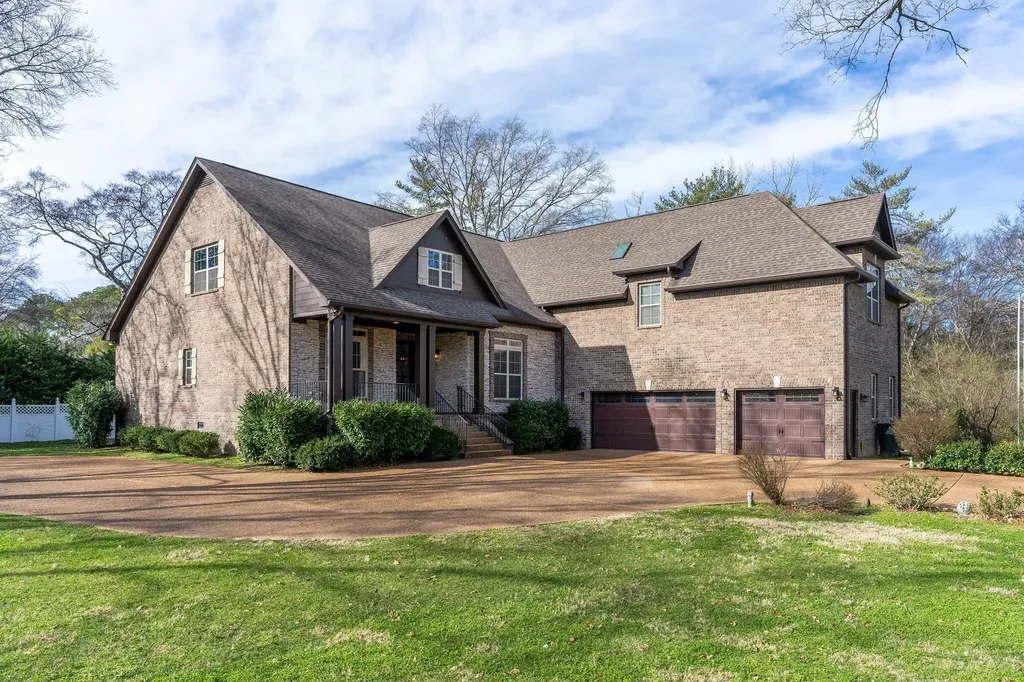 6400 Harding Pike Nashville TN 37205