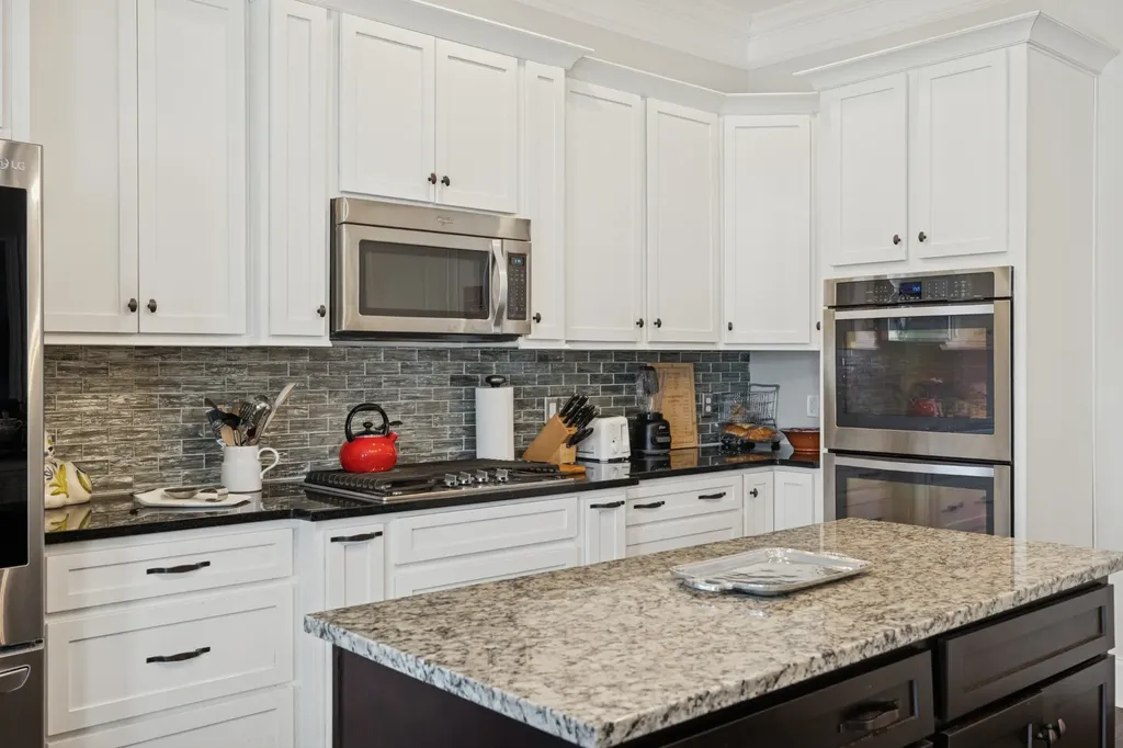 6400 Harding Pike Nashville TN 37205