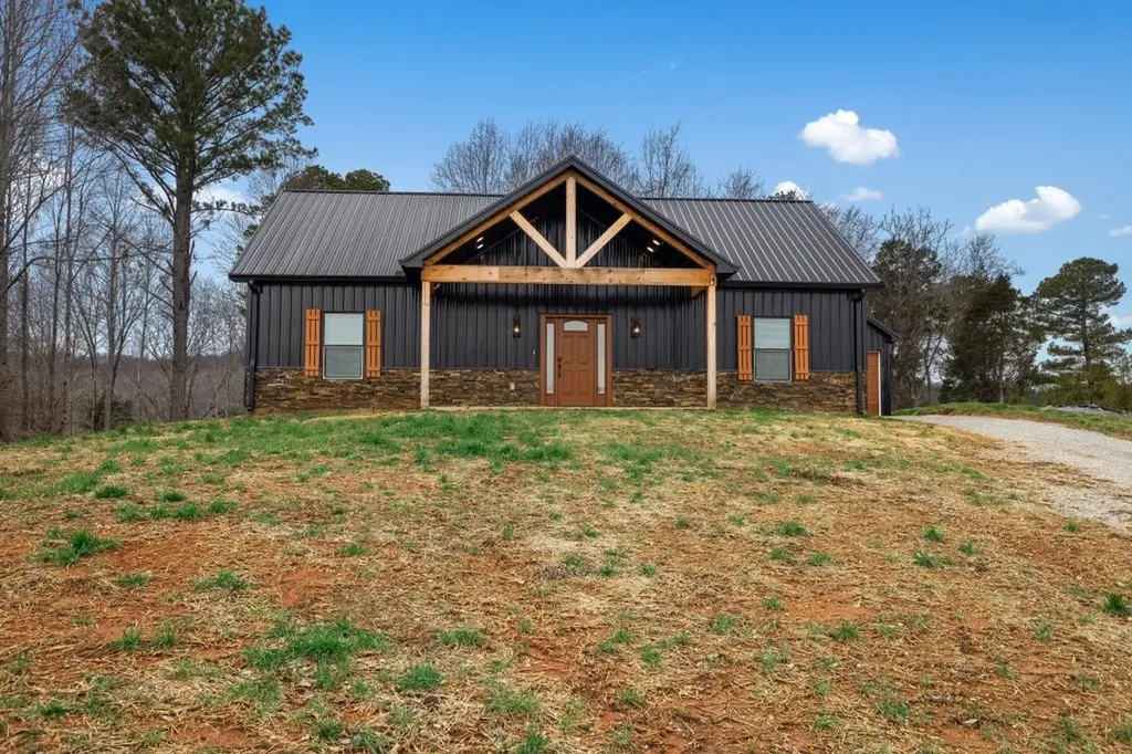 660 Laurelburg Road Rock Island TN 38581
