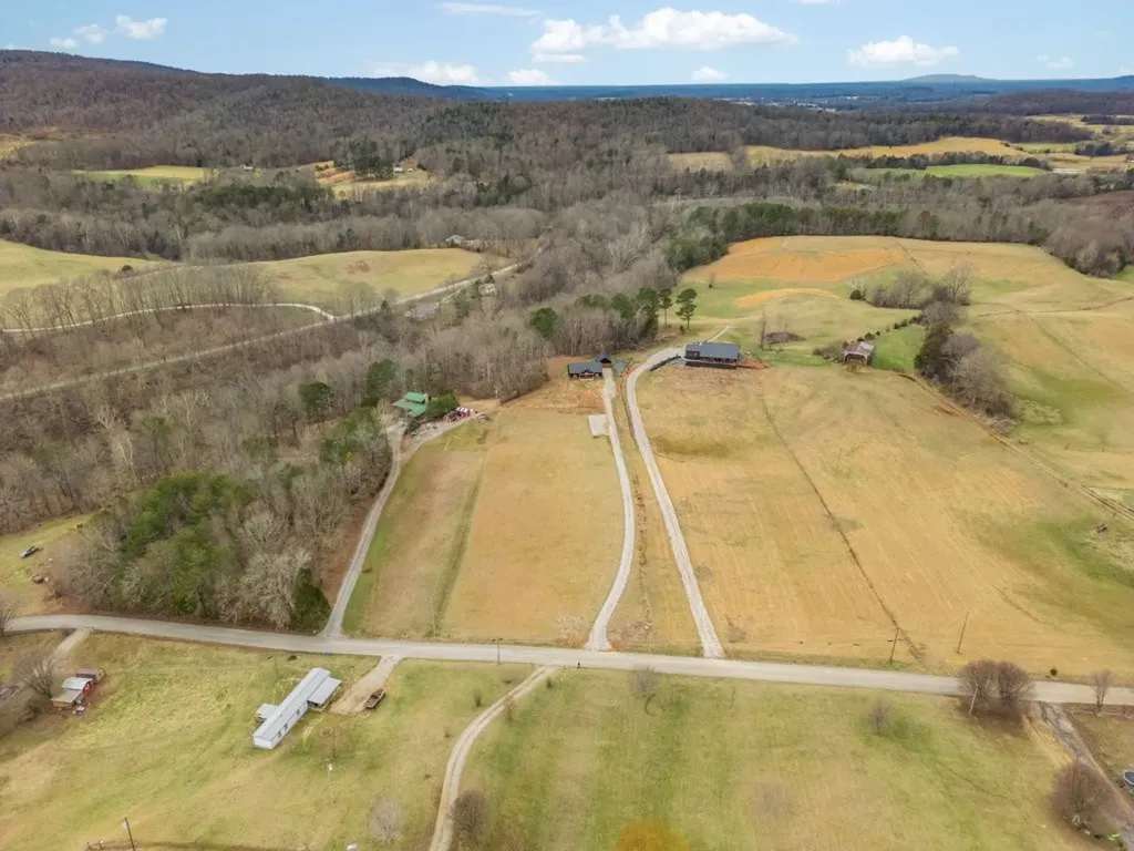 660 Laurelburg Road Rock Island TN 38581