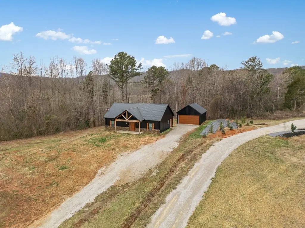 660 Laurelburg Road Rock Island TN 38581