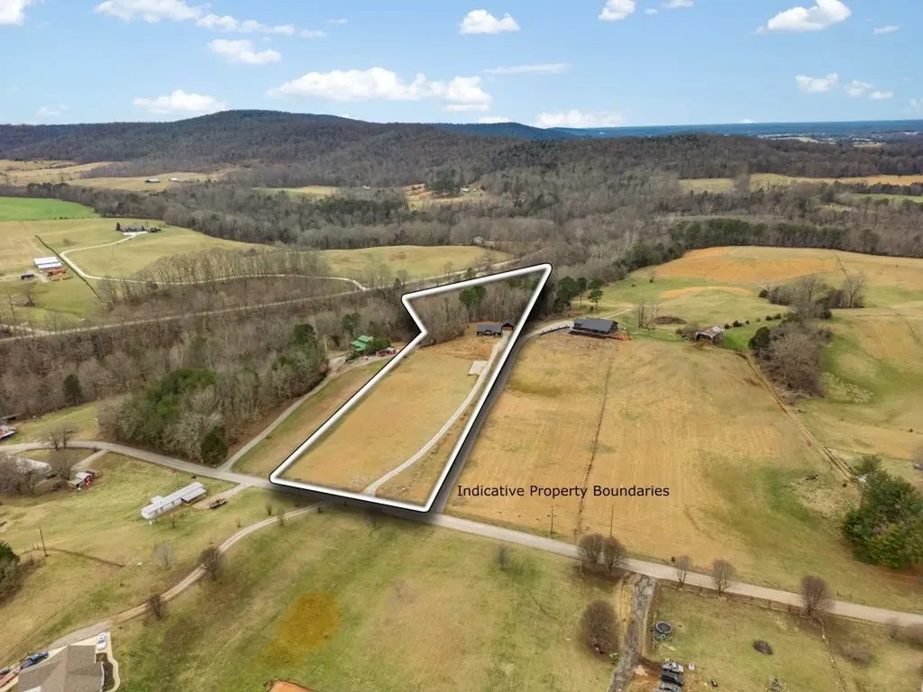 660 Laurelburg Road Rock Island TN 38581