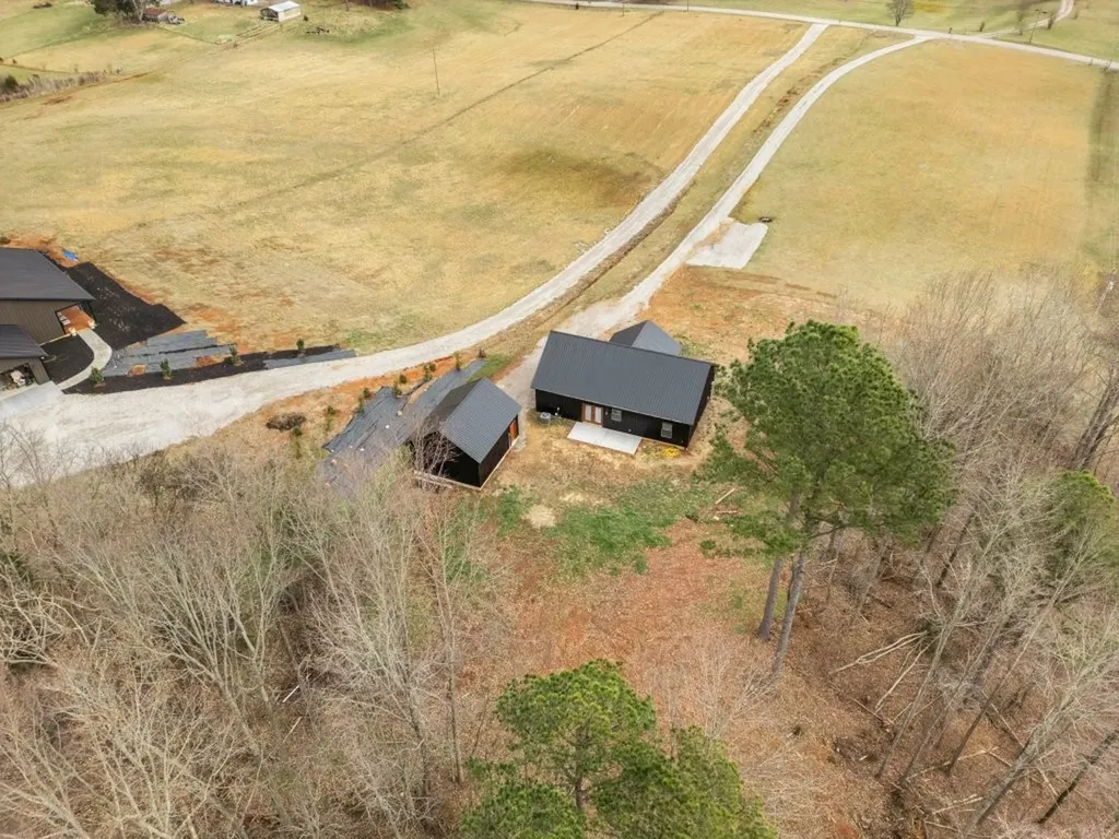660 Laurelburg Road Rock Island TN 38581