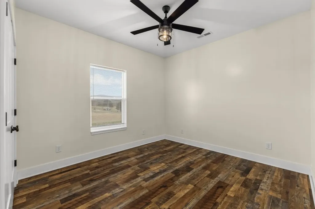 660 Laurelburg Road Rock Island TN 38581