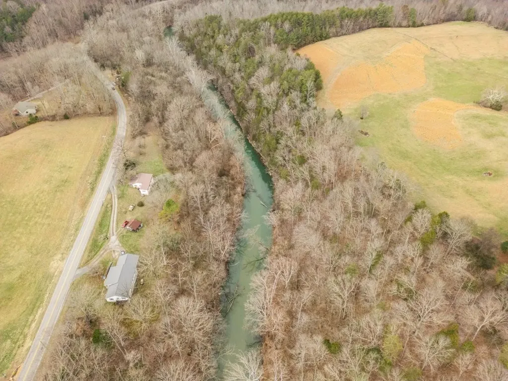 660 Laurelburg Road Rock Island TN 38581