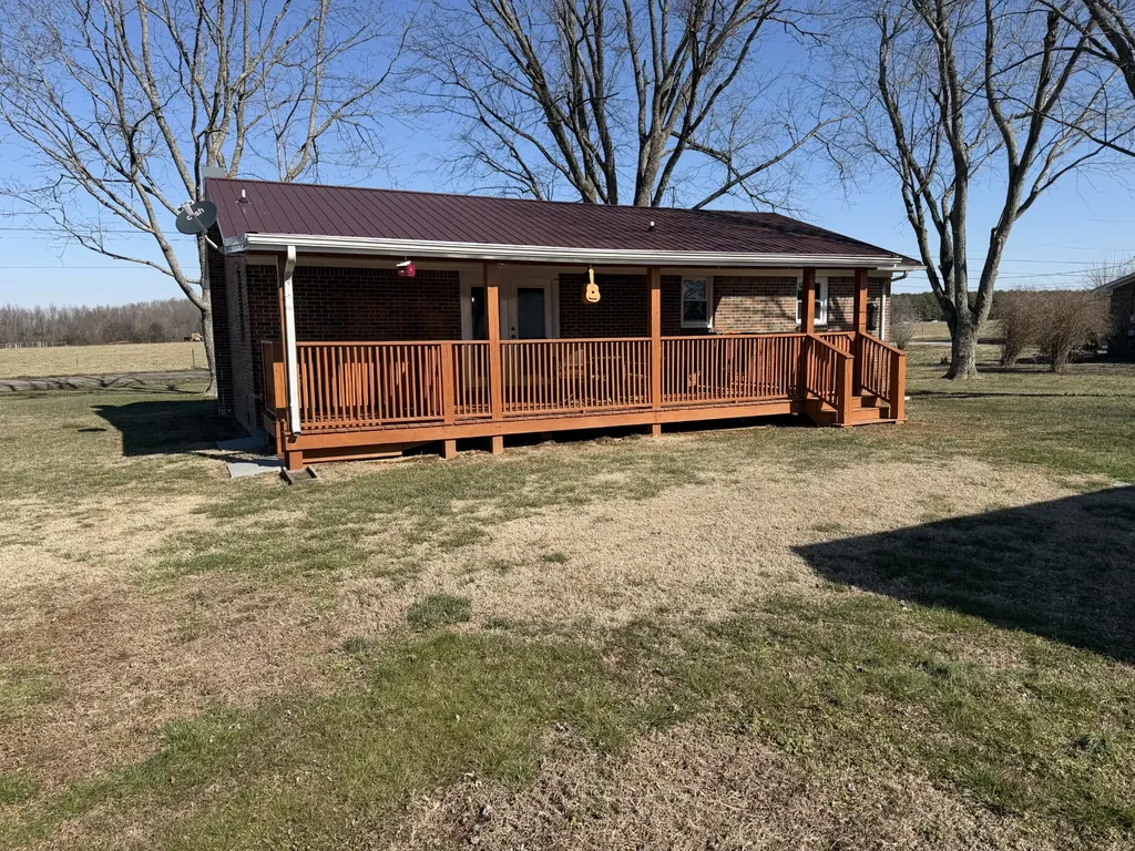 8 Mattox Road Lawrenceburg TN 38464
