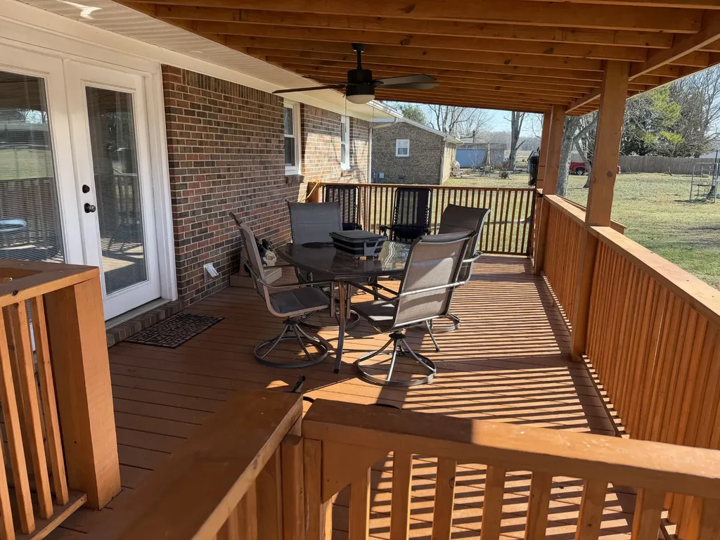 8 Mattox Road Lawrenceburg TN 38464