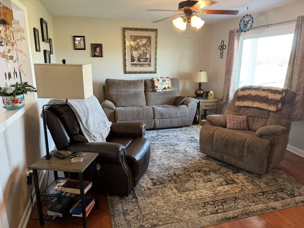 8 Mattox Road Lawrenceburg TN 38464
