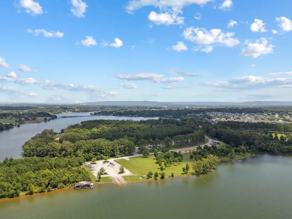 65 Campfire Court Winchester TN 37398
