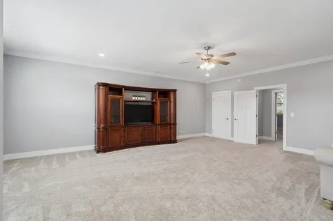 65 Campfire Court Winchester TN 37398