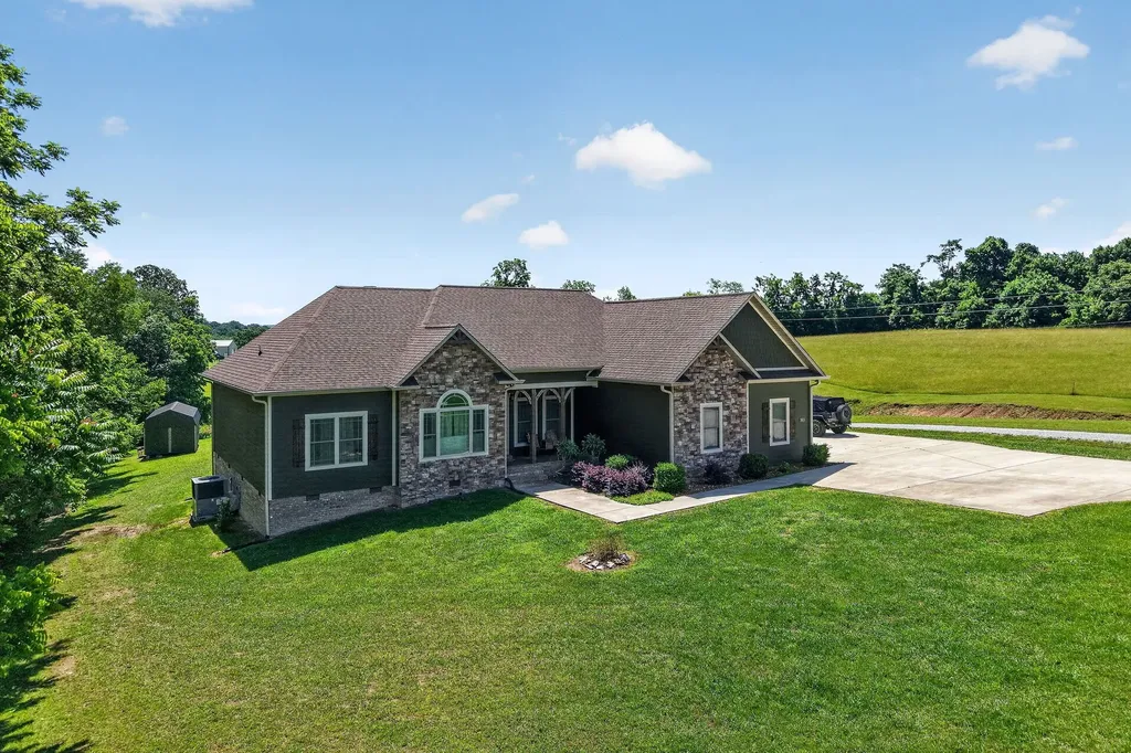 3013 Tulip Lane Cookeville TN 38501