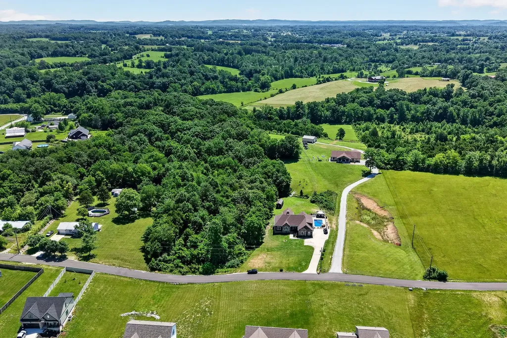 3013 Tulip Lane Cookeville TN 38501