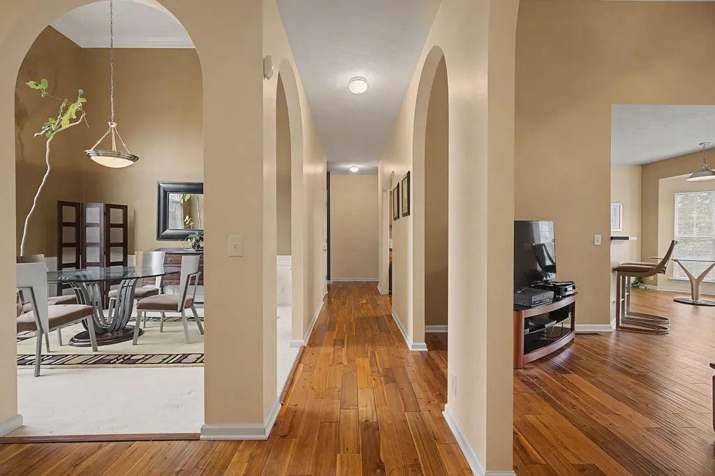 6744 Sugar Hill Drive Nashville TN 37211