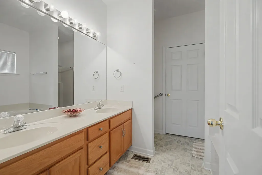 6744 Sugar Hill Drive Nashville TN 37211