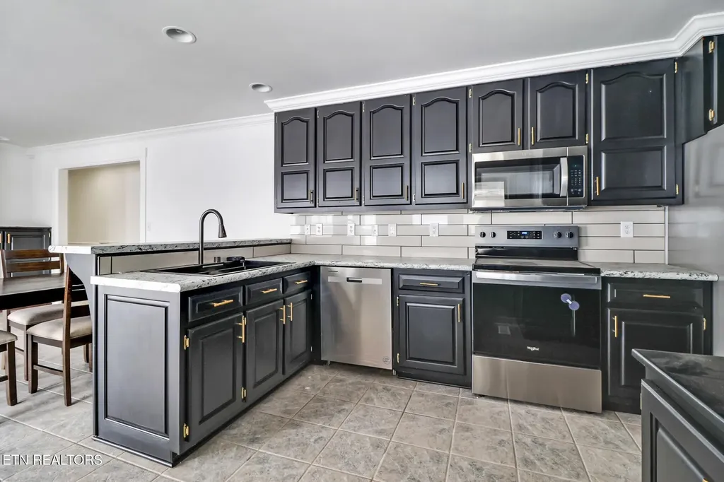 1128 Allardt Highway Jamestown TN 38556