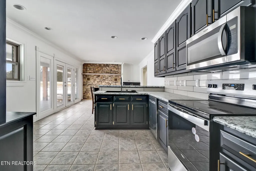 1128 Allardt Highway Jamestown TN 38556
