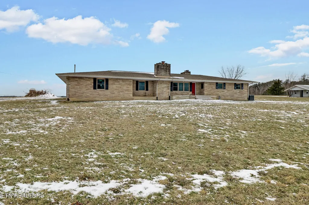 1128 Allardt Highway Jamestown TN 38556