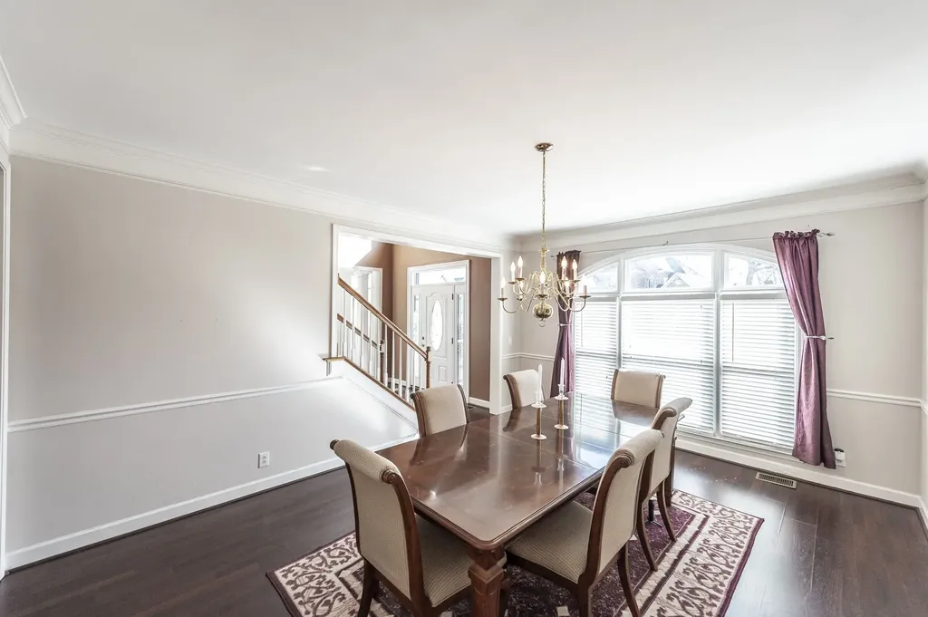 102 Fairlake Court Hendersonville TN 37075