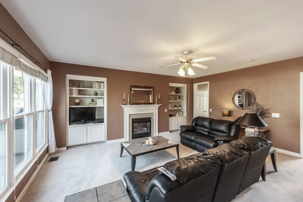 102 Fairlake Court Hendersonville TN 37075