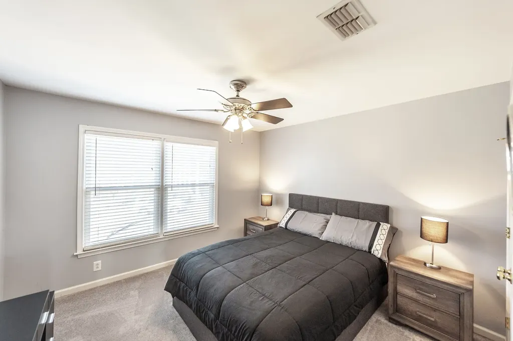 102 Fairlake Court Hendersonville TN 37075