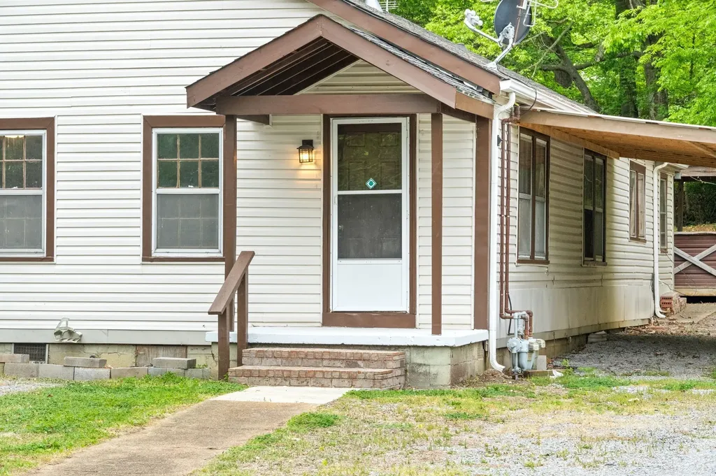 814 Gracey Avenue Clarksville TN 37040