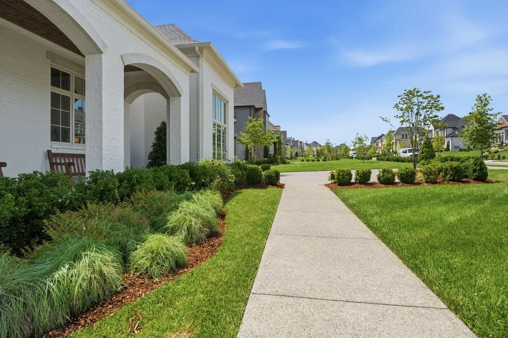 1702 Southwick Drive Brentwood TN 37027