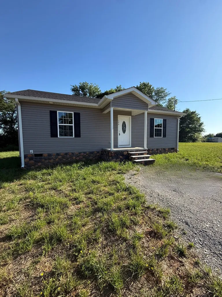 146 Hesselly Road Decherd TN 37324