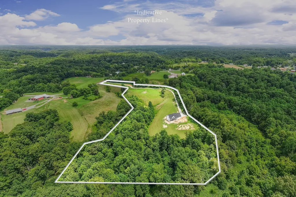 250 Dyer Ridge Road Baxter TN 38544