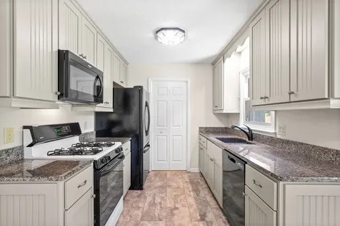 2305 Ermine Drive Clarksville TN 37043
