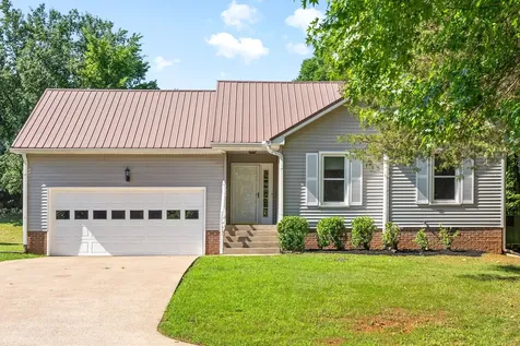 2305 Ermine Drive Clarksville TN 37043