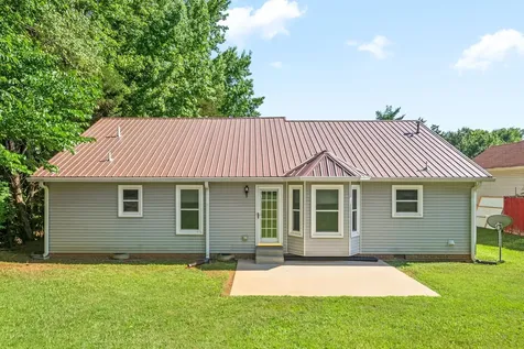 2305 Ermine Drive Clarksville TN 37043