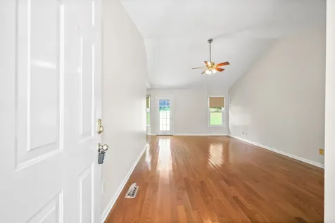 2305 Ermine Drive Clarksville TN 37043