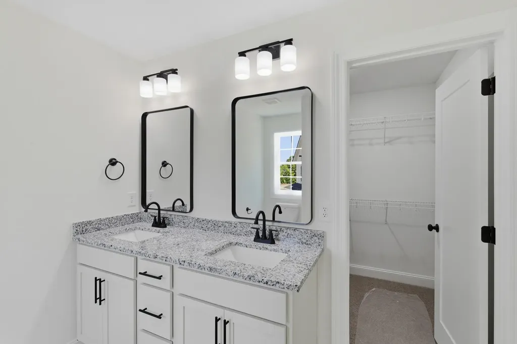 408 Legions Court La Vergne TN 37086