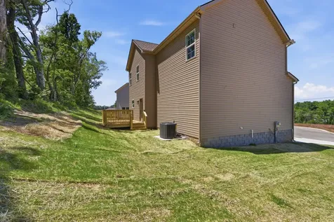 408 Legions Court La Vergne TN 37086