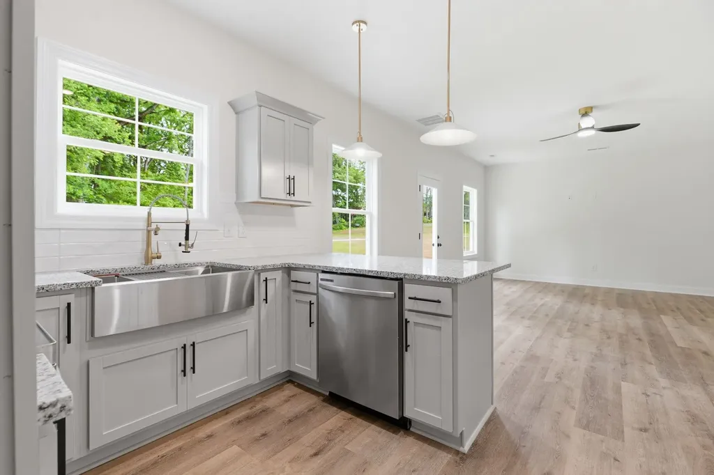 257 Spring Street La Vergne TN 37086