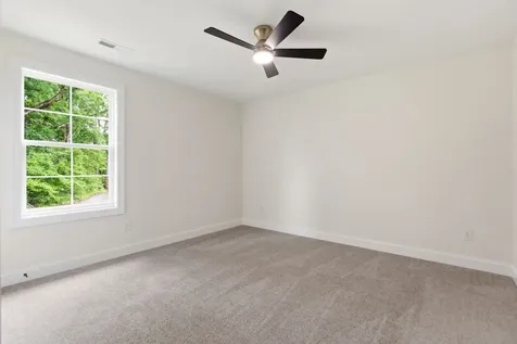 257 Spring Street La Vergne TN 37086