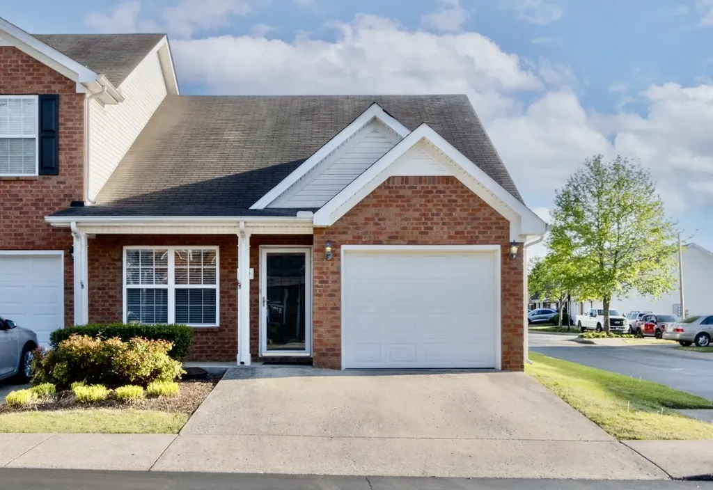 3719 Red Willow Court Murfreesboro TN 37128
