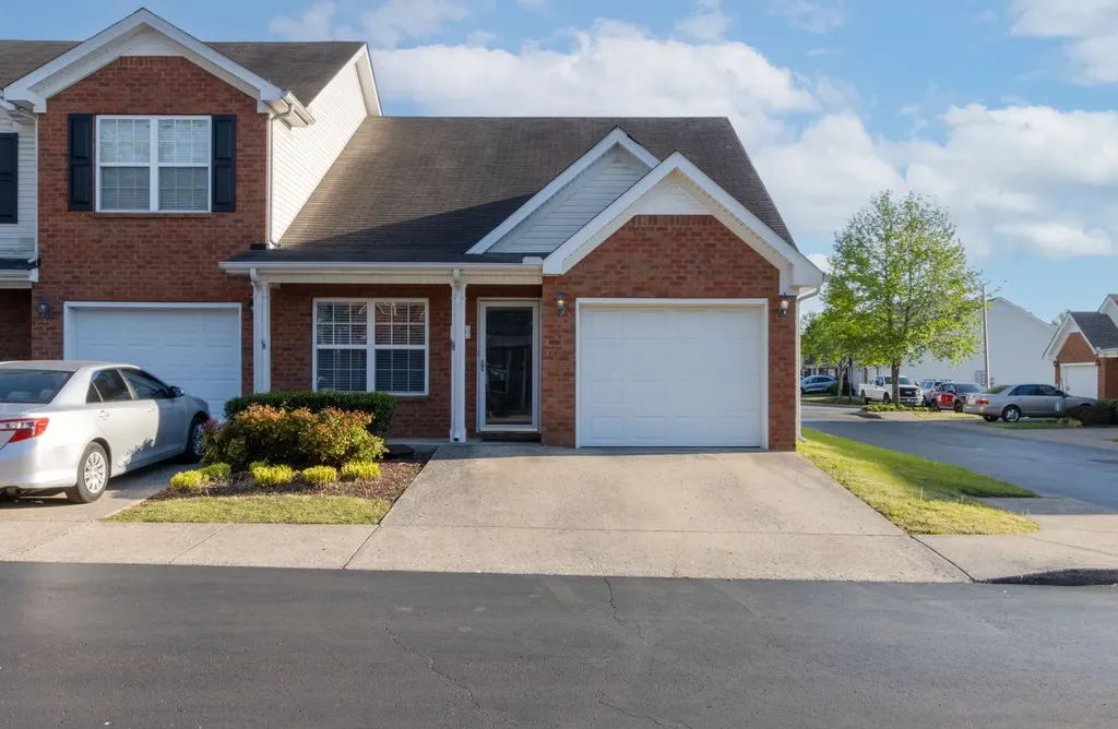 3719 Red Willow Court Murfreesboro TN 37128