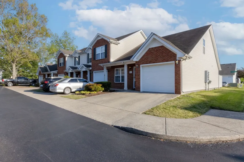 3719 Red Willow Court Murfreesboro TN 37128